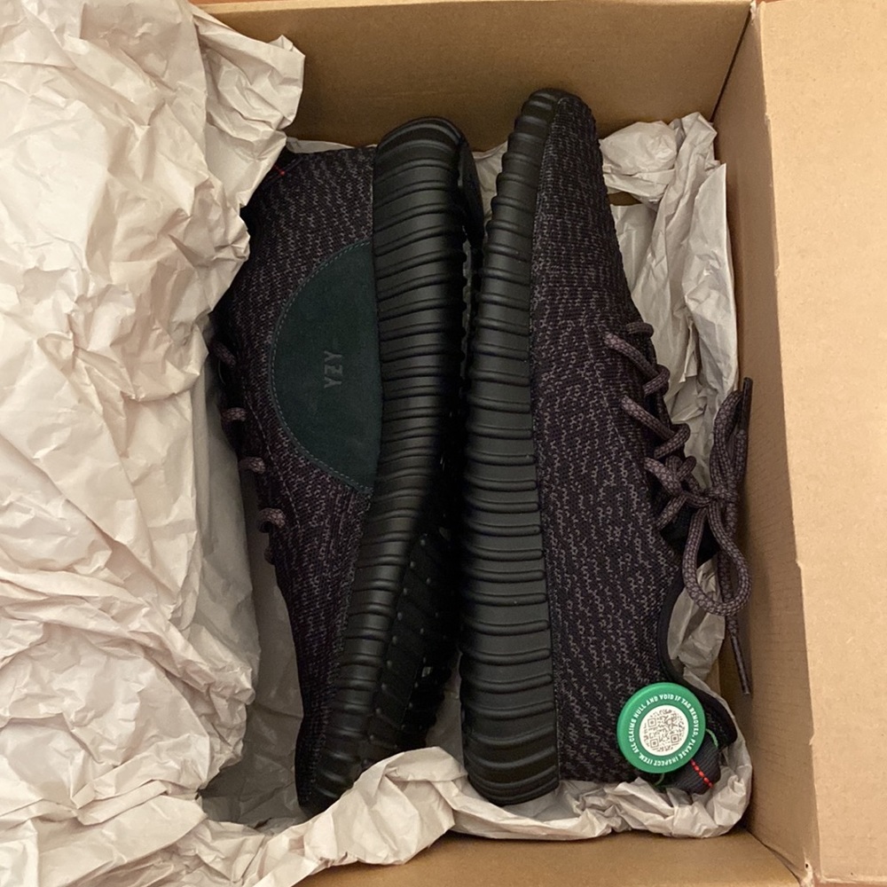 YEEZY BOOST 350 'PIRATE BLACK' 2016